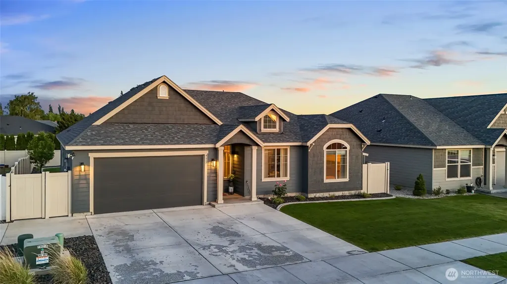 4617 E Junco Street Moses Lake WA 98837