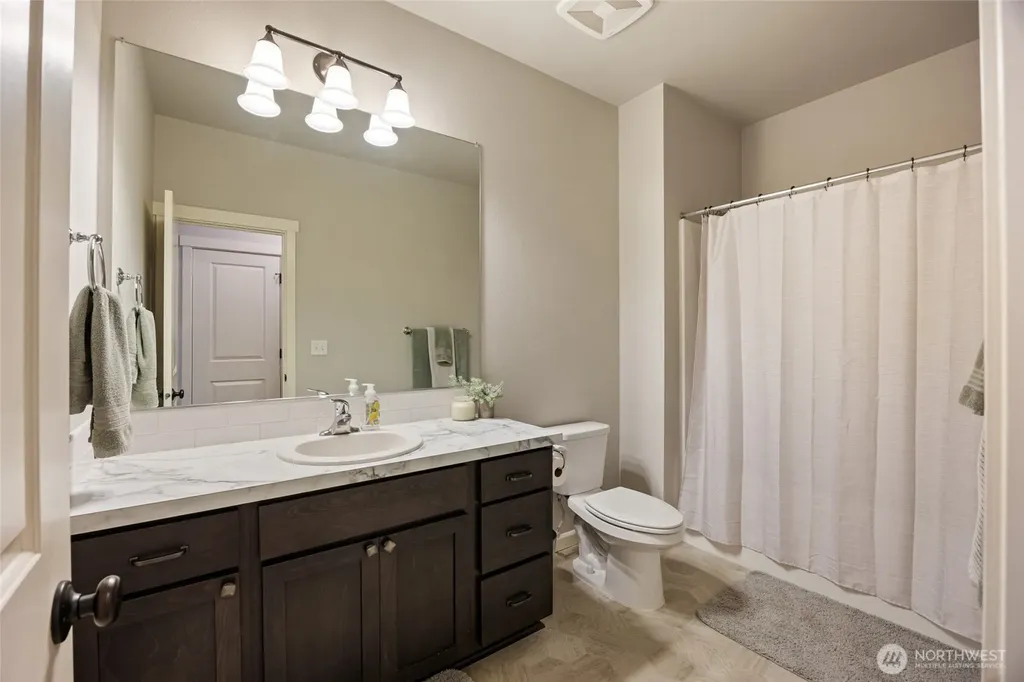 4617 E Junco Street Moses Lake WA 98837