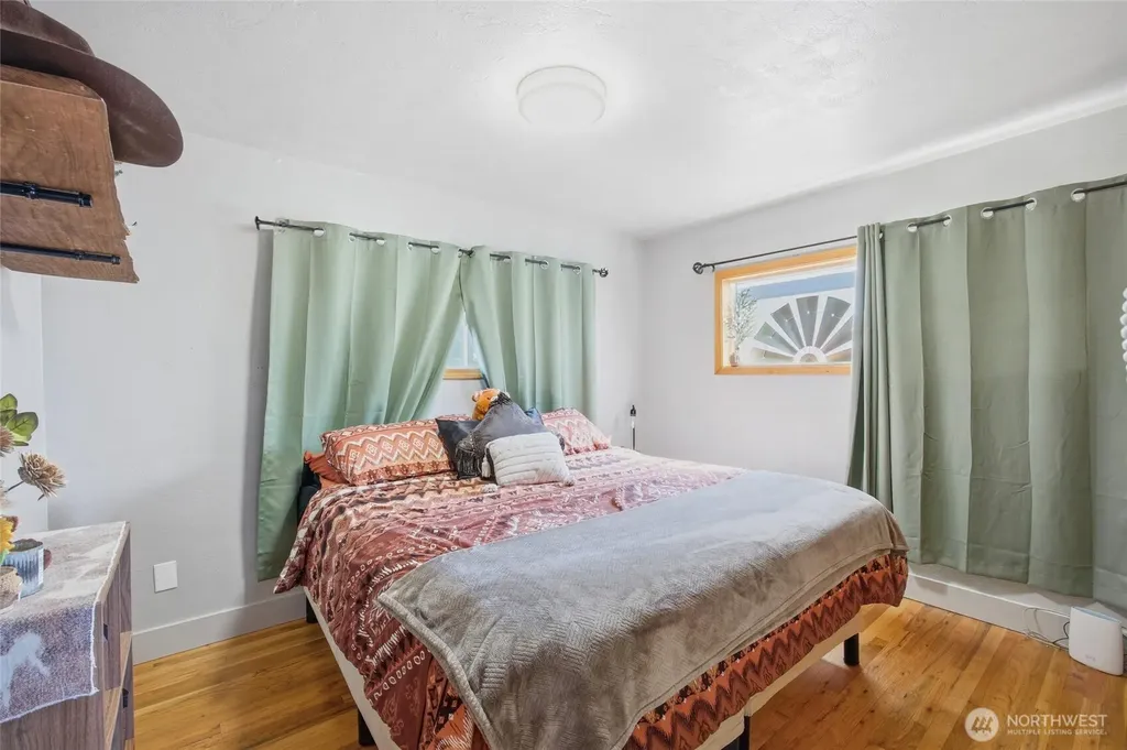938 E Hill Avenue Moses Lake WA 98837
