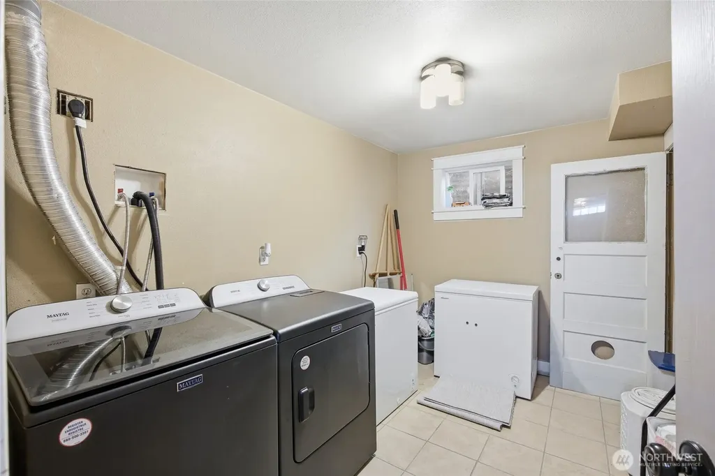 938 E Hill Avenue Moses Lake WA 98837