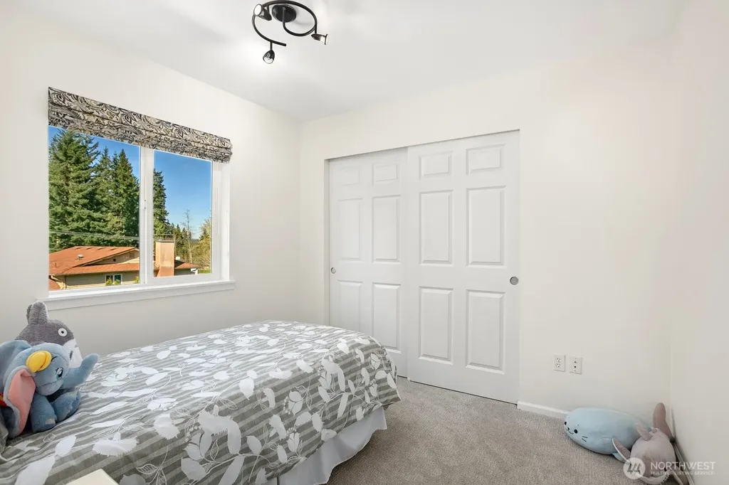 14625 Meridian Drive SE Lynnwood WA 98087