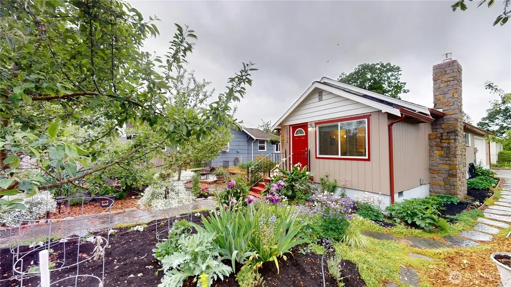 10704 Broadway Avenue S Tacoma WA 98444