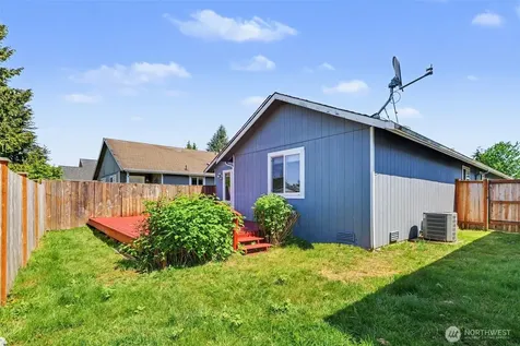 10324 59th Drive NE Marysville WA 98270