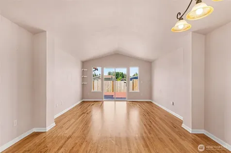 10324 59th Drive NE Marysville WA 98270