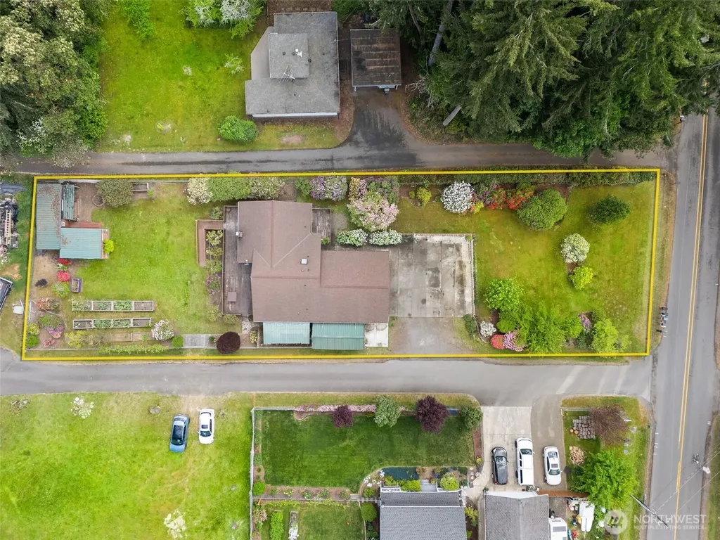 10090 Ogle Road NE Poulsbo WA 98370