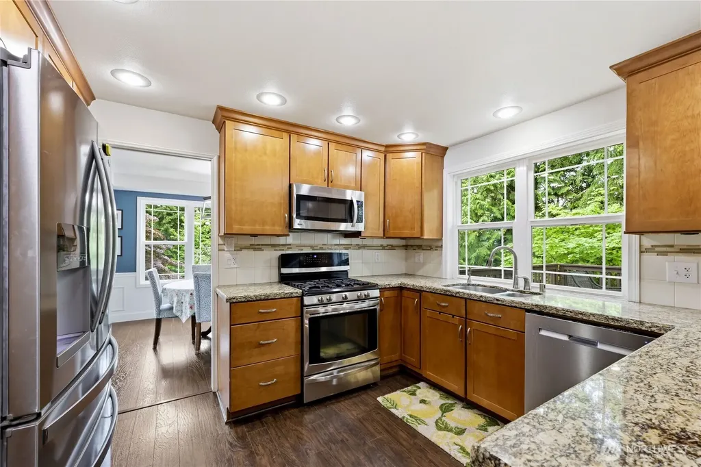 4881 NW Chad Court Silverdale WA 98383