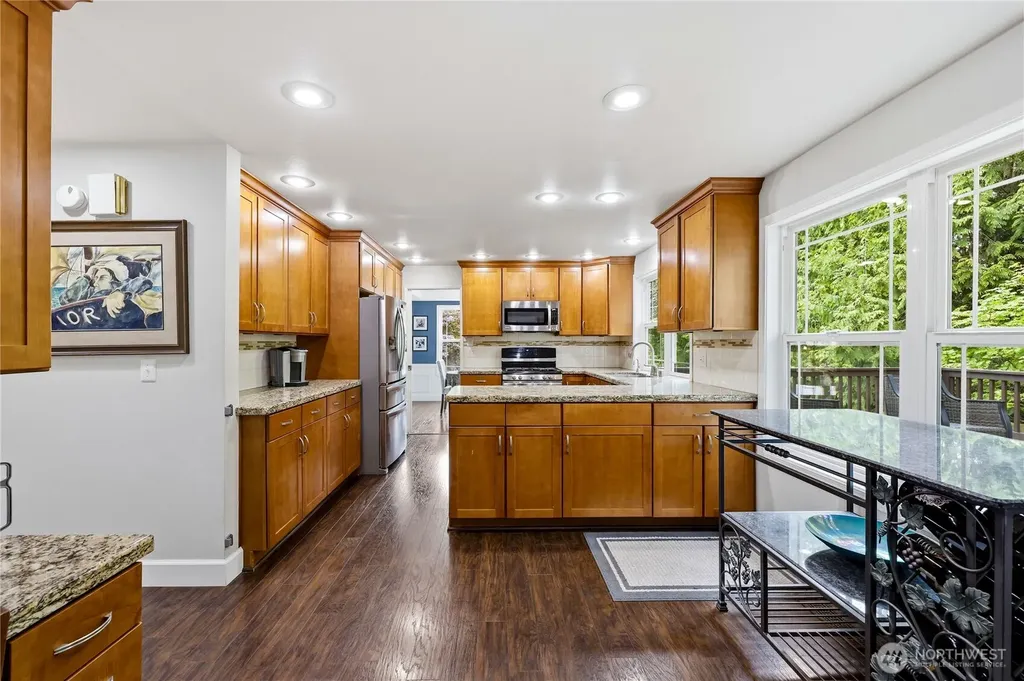 4881 NW Chad Court Silverdale WA 98383