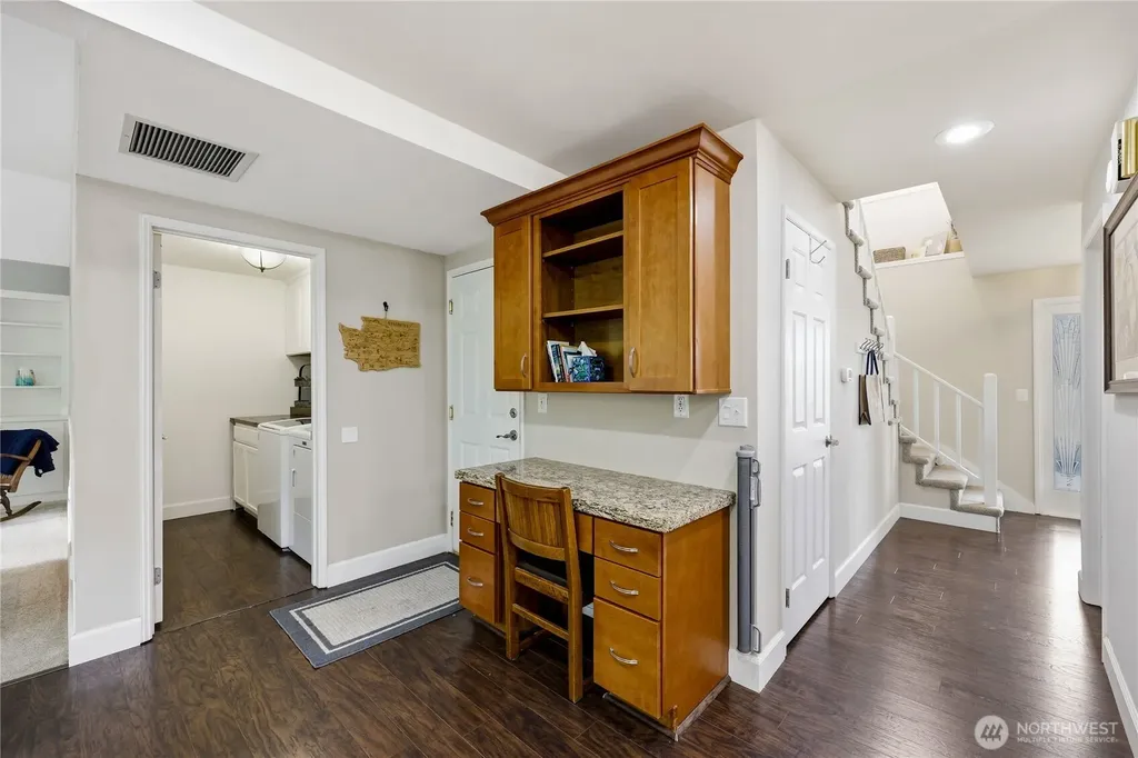 4881 NW Chad Court Silverdale WA 98383