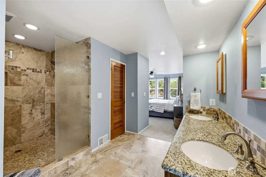 4881 NW Chad Court Silverdale WA 98383