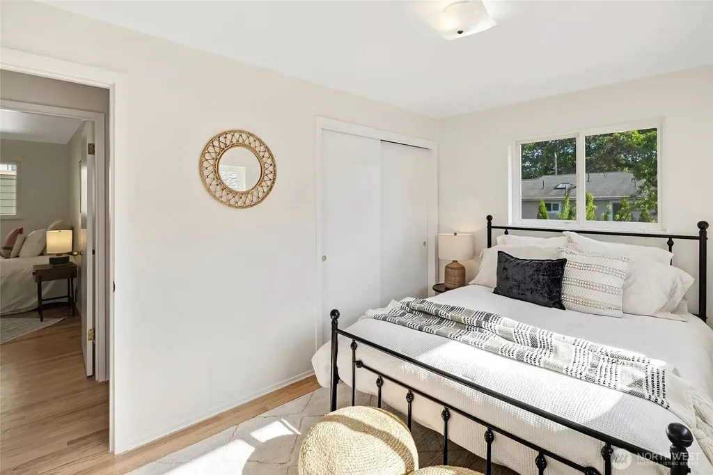 3933 S Mead Street Seattle WA 98118