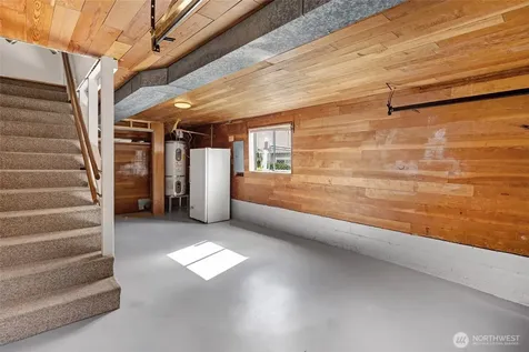 3933 S Mead Street Seattle WA 98118