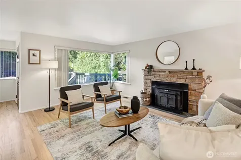 3933 S Mead Street Seattle WA 98118
