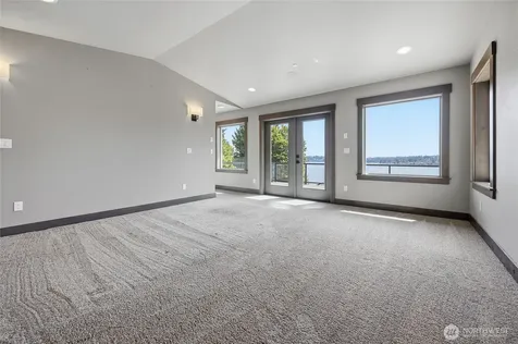 11027 Vernon Road Lake Stevens WA 98258