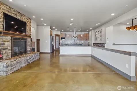 11027 Vernon Road Lake Stevens WA 98258