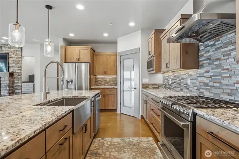 11027 Vernon Road Lake Stevens WA 98258