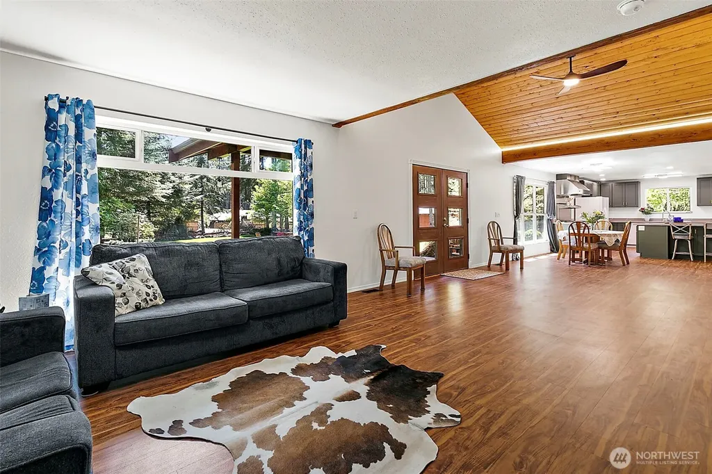 32818 174th Place SE Auburn WA 98092