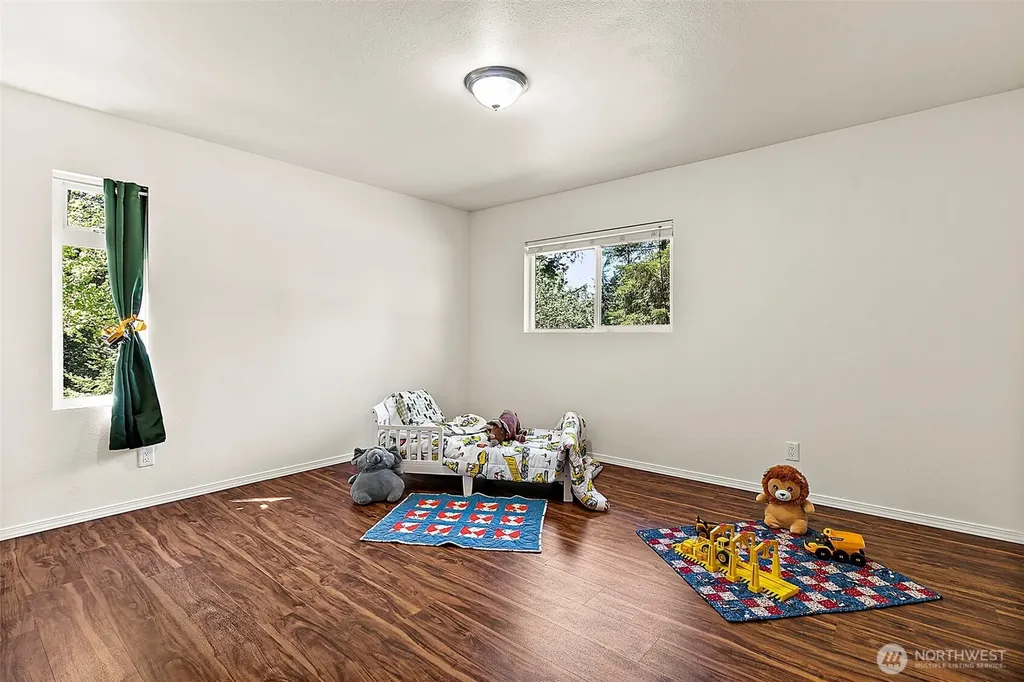 32818 174th Place SE Auburn WA 98092