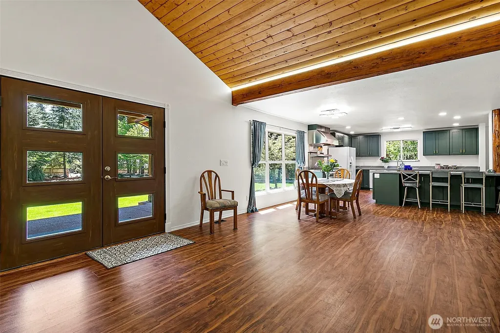 32818 174th Place SE Auburn WA 98092