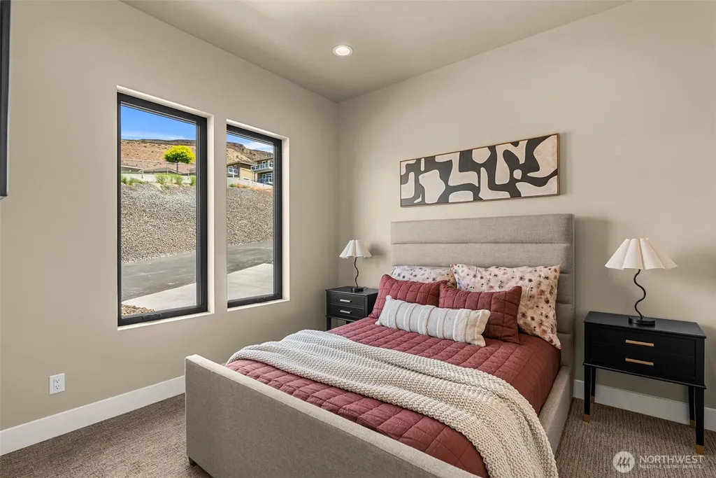 23339 NW Spur Lane Quincy WA 98848
