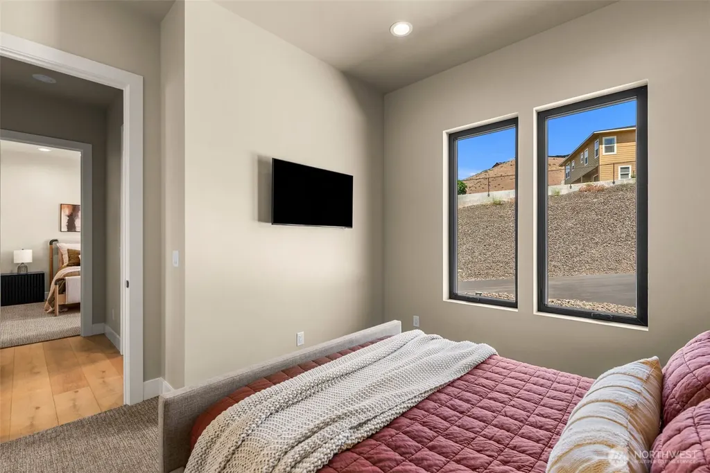 23339 NW Spur Lane Quincy WA 98848