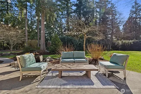 9717 196th Street SE Snohomish WA 98296