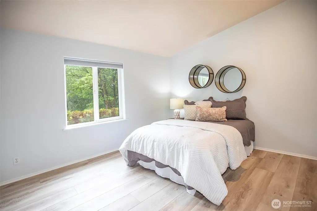 15221 342nd Avenue NE Duvall WA 98019