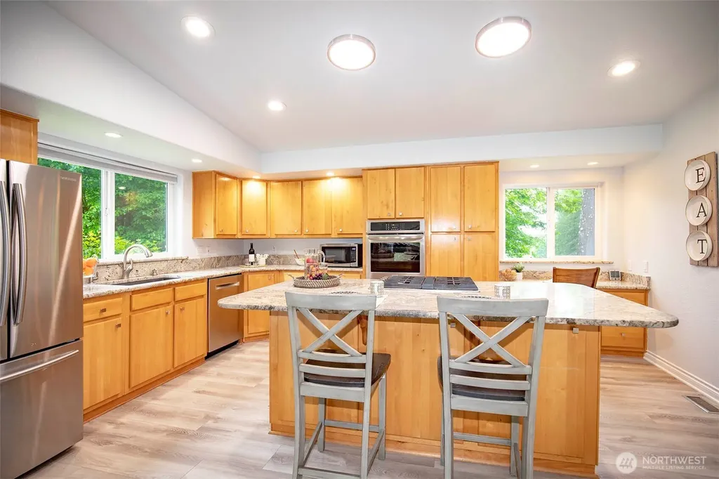 15221 342nd Avenue NE Duvall WA 98019