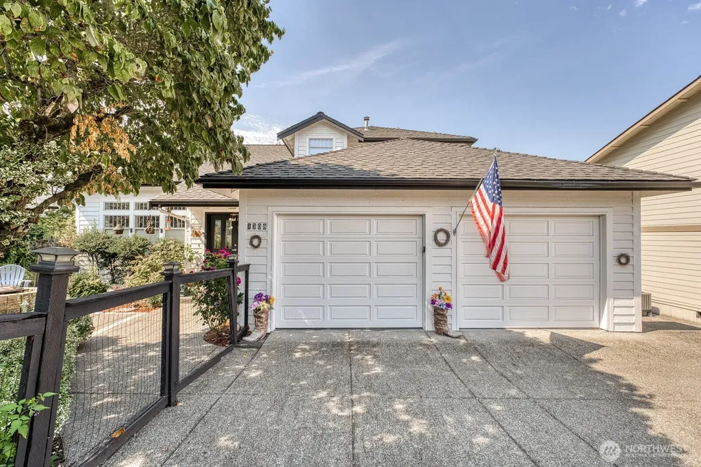 1308 11th Street Pl SW Puyallup WA 98371