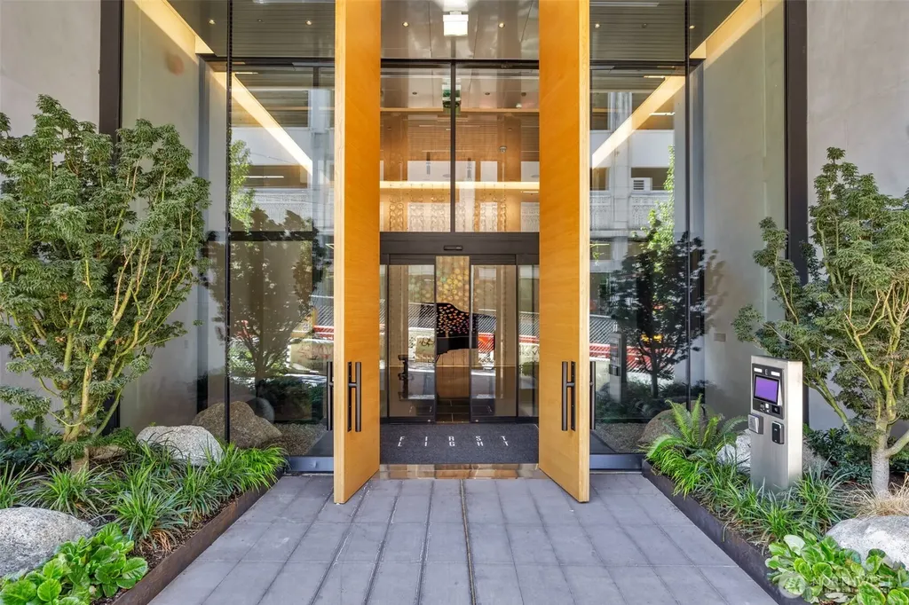 300 Virginia Street Seattle WA 98101