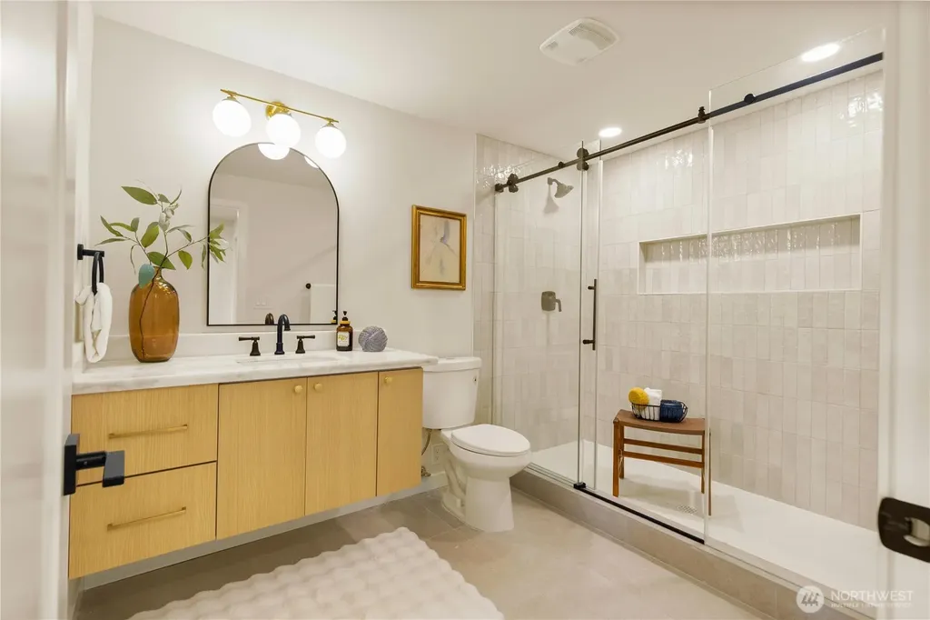 5106 S Graham Street Seattle WA 98118