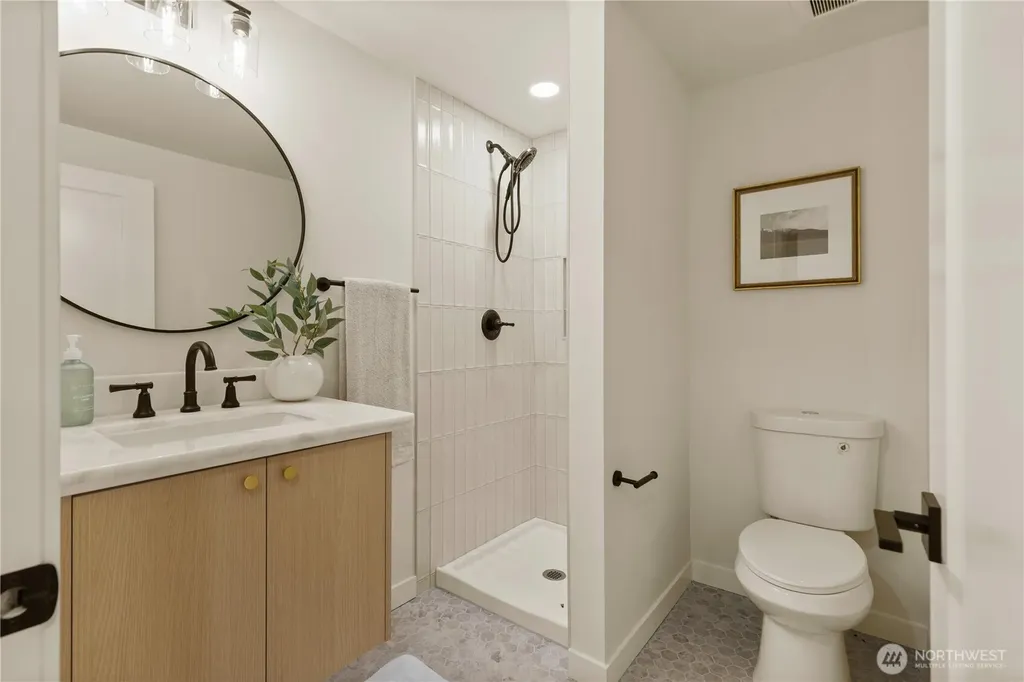 5106 S Graham Street Seattle WA 98118