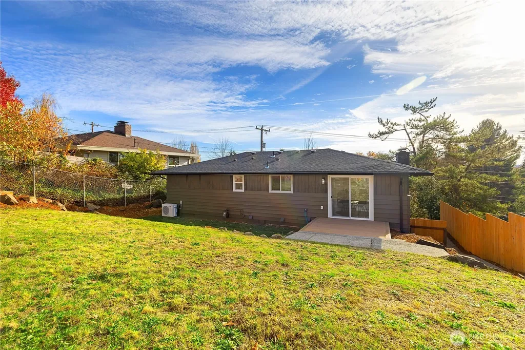 5106 S Graham Street Seattle WA 98118