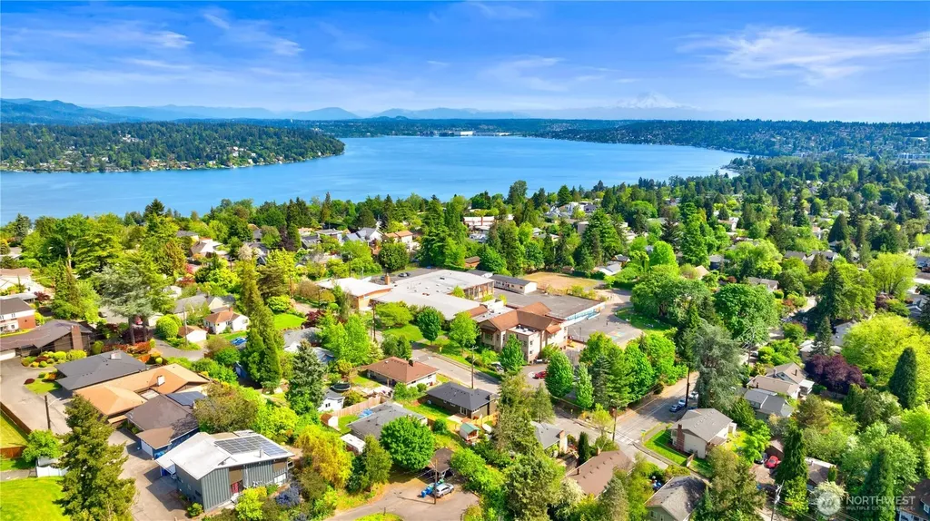 5106 S Graham Street Seattle WA 98118