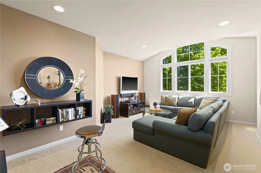 2841 275th Avenue SE Sammamish WA 98075