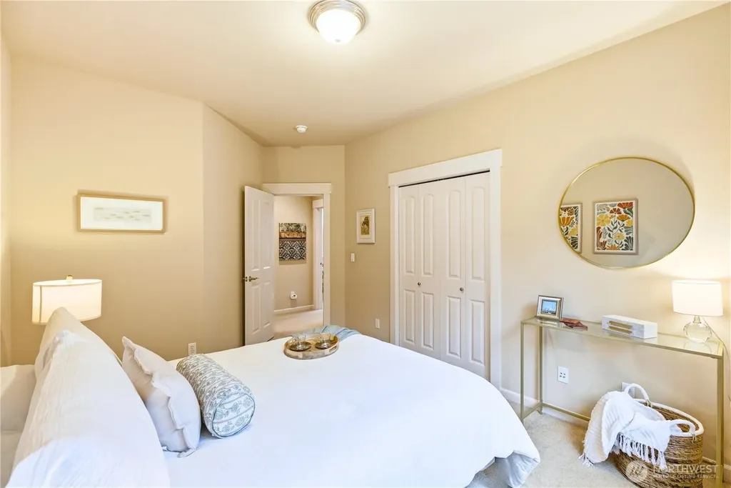 2841 275th Avenue SE Sammamish WA 98075