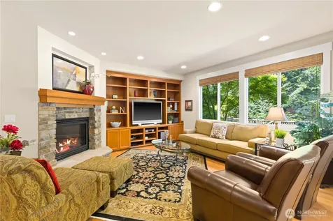 2841 275th Avenue SE Sammamish WA 98075