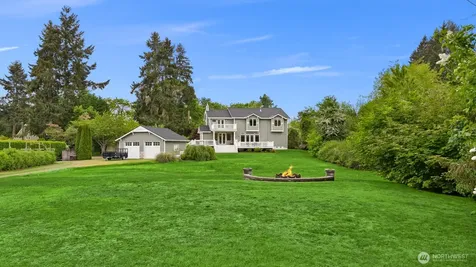 15390 Broom Street NE Bainbridge Island WA 98110