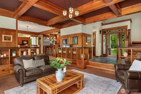 15390 Broom Street NE Bainbridge Island WA 98110