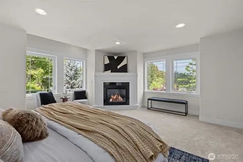5632 31st Avenue SW Seattle WA 98126