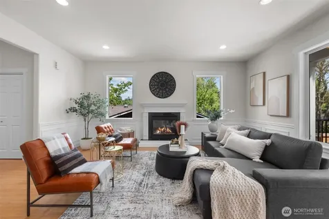 5632 31st Avenue SW Seattle WA 98126