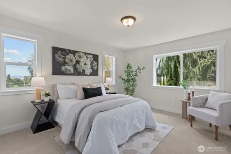 5632 31st Avenue SW Seattle WA 98126