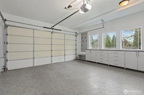 5632 31st Avenue SW Seattle WA 98126