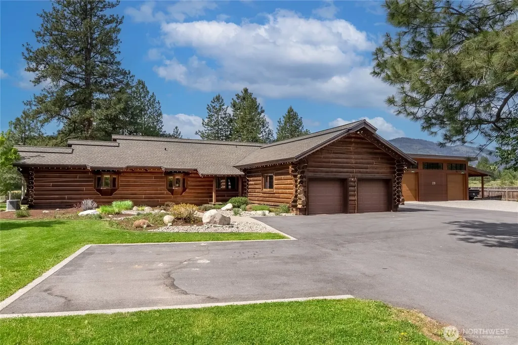 179 Wolf Creek Road Winthrop WA 98862