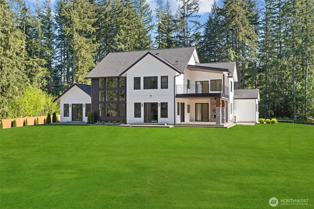18217 56th Street NE Snohomish WA 98290