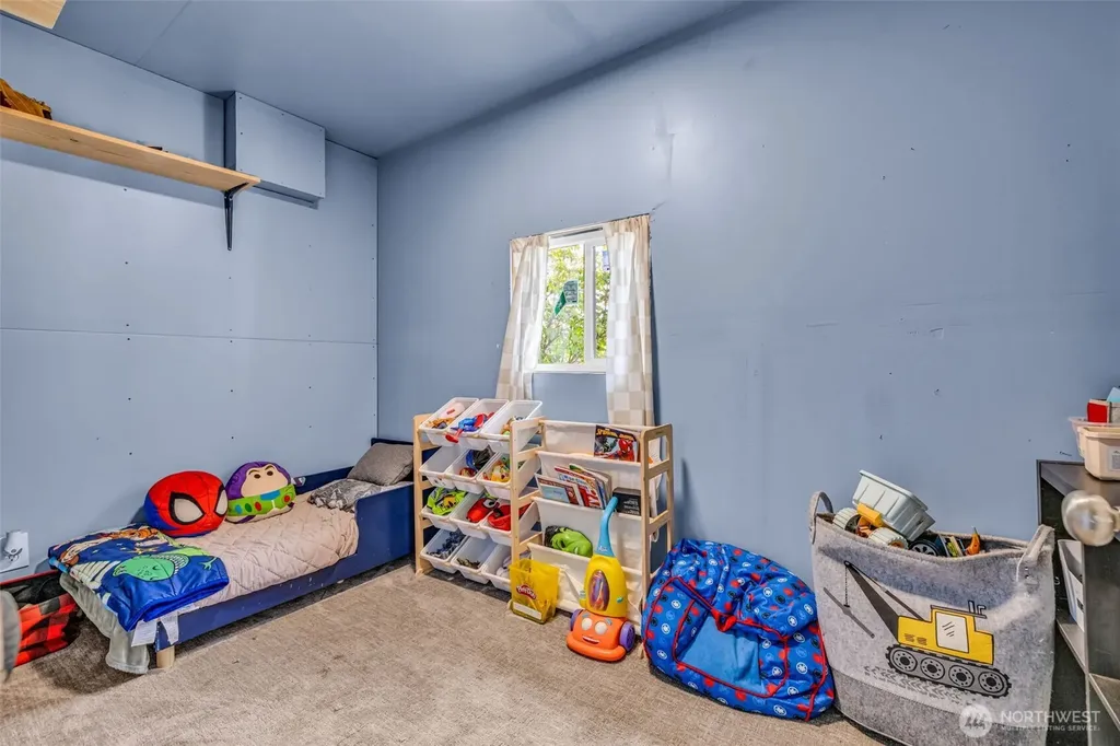 10313 School Land Road SW Rochester WA 98579