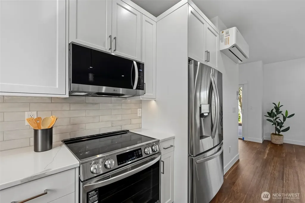 4982 Highland Drive Blaine WA 98230