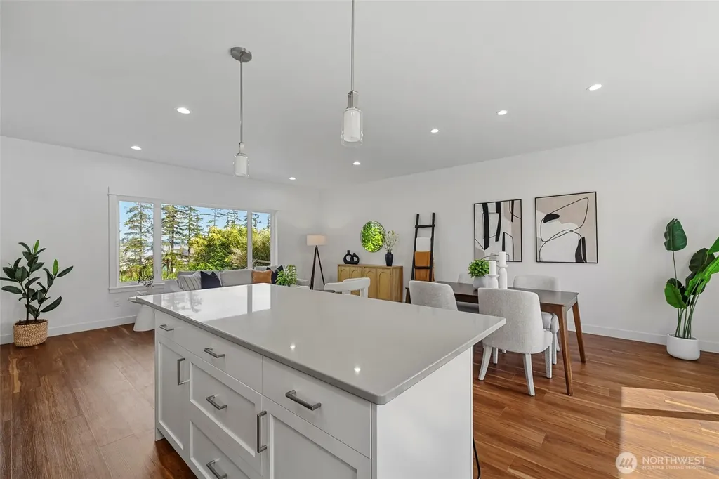 4982 Highland Drive Blaine WA 98230