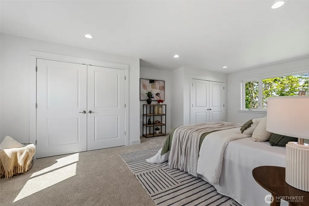 4982 Highland Drive Blaine WA 98230