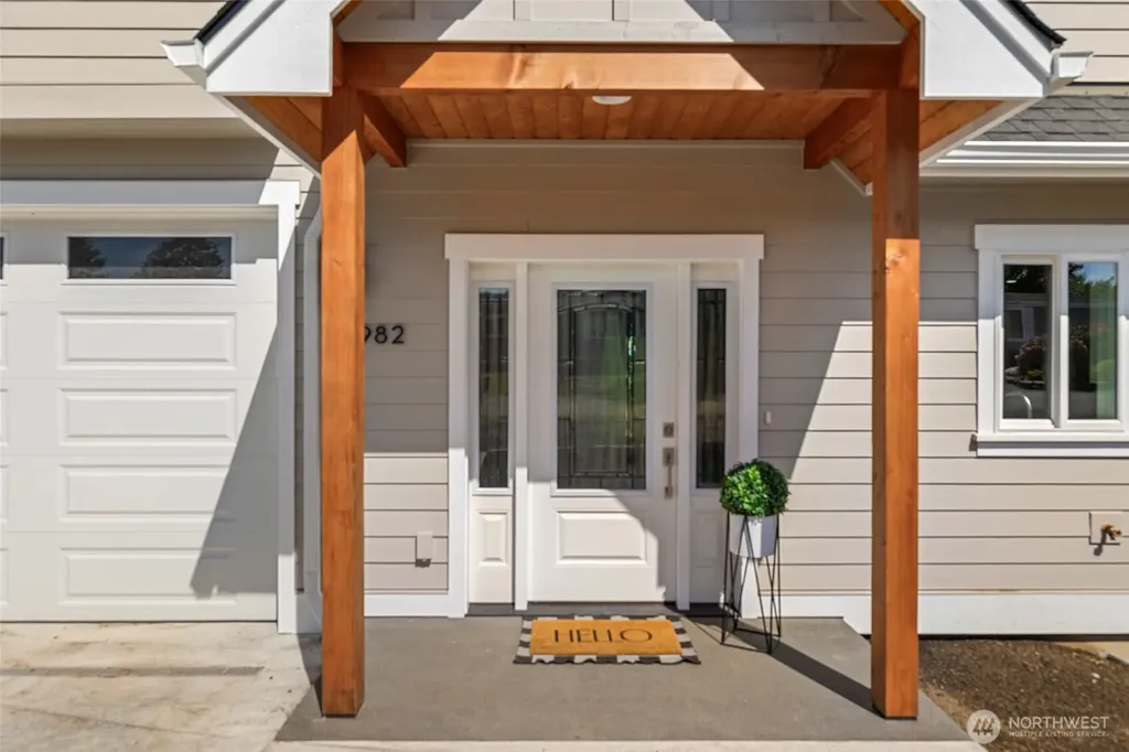 4982 Highland Drive Blaine WA 98230