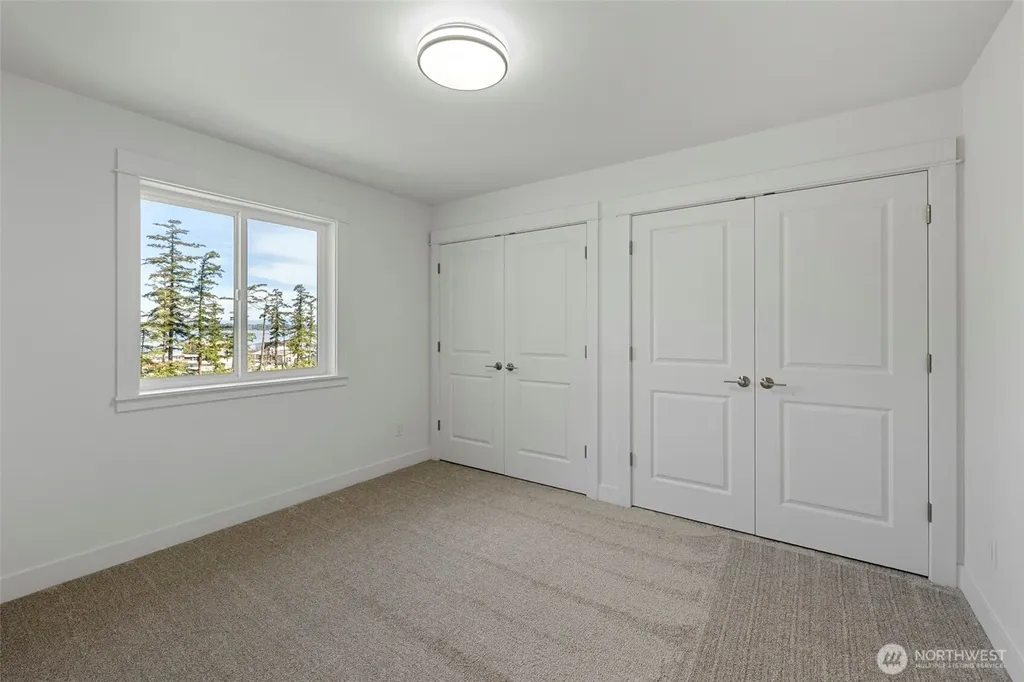 4982 Highland Drive Blaine WA 98230